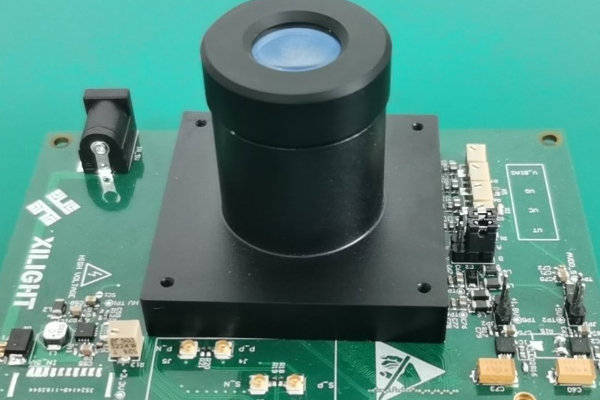 激光除膠機(jī)——芯片除膠好幫手！